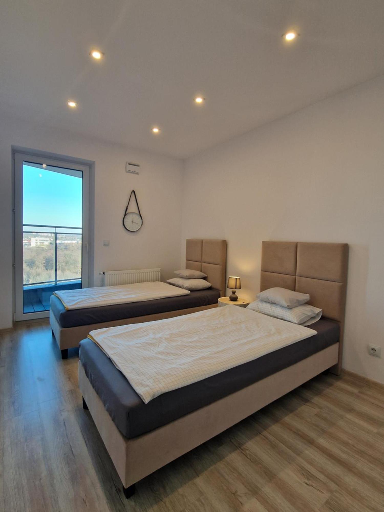 Szklane Tarasy Premium Two Bedrooms Faktura Fast Check-in Rzeszow